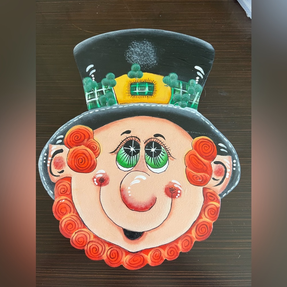 Cookie jar lid.